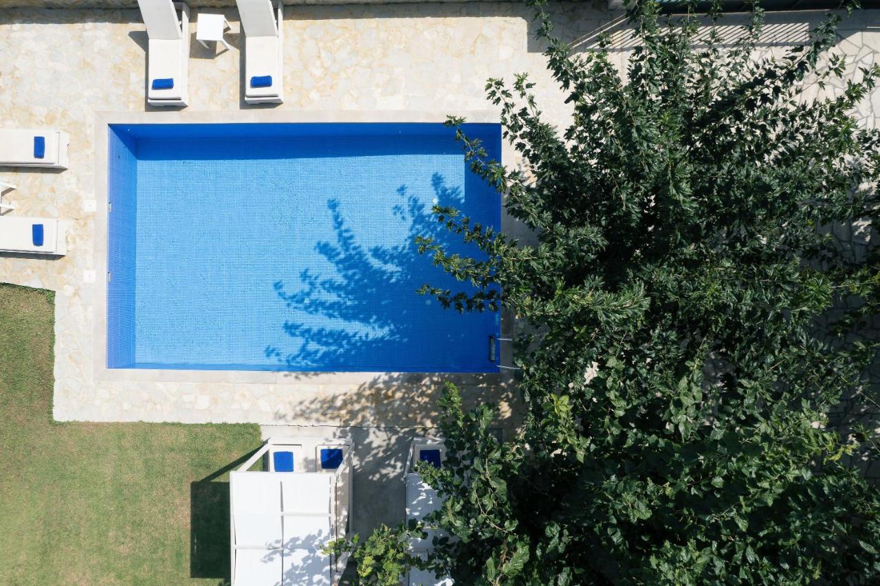 Villa Pinelopi Asprouliánoi エクステリア 写真